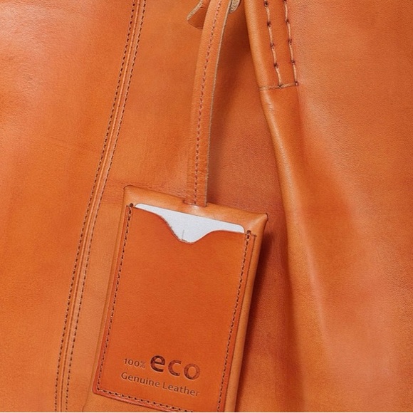 Elegant Orange Leather Tote Bag - Picture 9 of 10